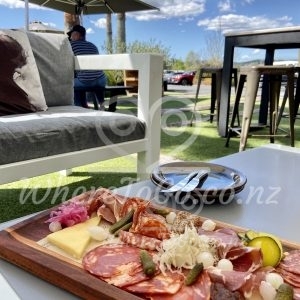 Hunting Lodge Winery & Restaurant – Waimauku (Auckland)