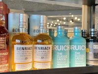 Neat Bar Scotch Whisky