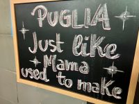 Puglia Restaurant Kingsland Sign